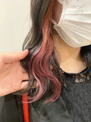 セミロング 森田翔斗 顔周りレイヤーのヘアスタイル