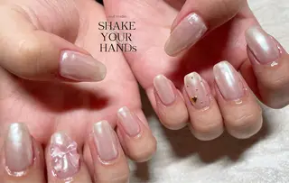 ネイル ネイルスタジオ シェイクユアハンズのネイルデザイン