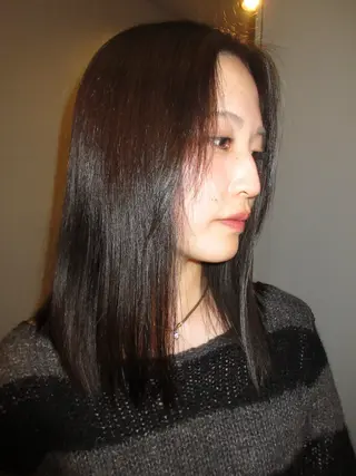 カラー Yaya ヤヤ / HACO+のヘアスタイル