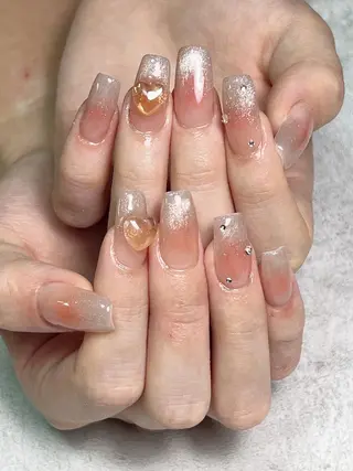 ネイル lucky nail 歌舞伎町のネイルデザイン