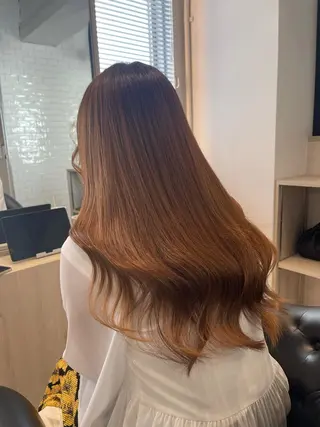 ロング &chaLme   心斎橋所属・emi/髪質改善/ 韓国風/艶カラーのヘアスタイル