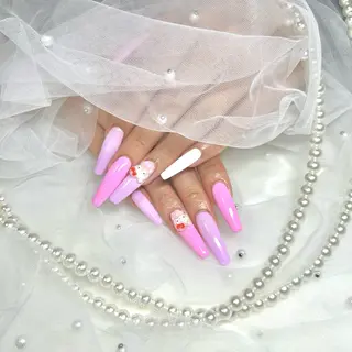 ネイル 【Laule‘a 】のネイルデザイン