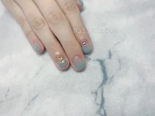 ネイル ネイルリボン 伊藤のネイルデザイン