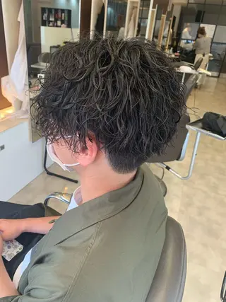 ミディアム メンズパーマ/難波/ 心斎橋　室園亮佑のヘアスタイル