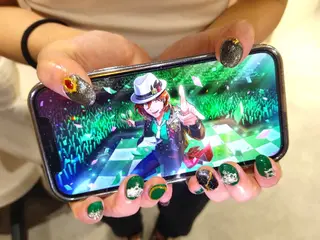 ネイル 鐙 桃華のネイルデザイン