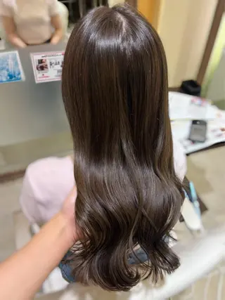 カラー BRANCHÉ 高蔵寺☘️ねねほ☘️のヘアスタイル