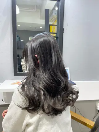 セミロング カラー GISEL TAKUYAのヘアスタイル