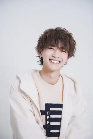 ミディアム カラー メンズ シースルーマッシュ/ メンズ/KYOHEIのヘアスタイル