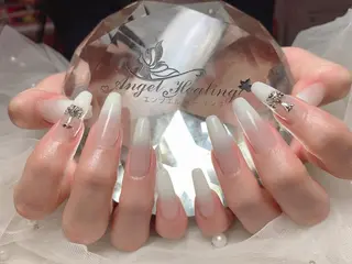 ネイル エンジェル ヒーリング 矢場町店のネイルデザイン
