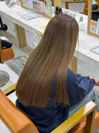 ロング カラー 野中 悠那のヘアスタイル