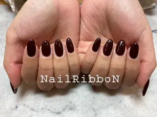 ネイル ネイルリボン 受付スタッフのネイルデザイン