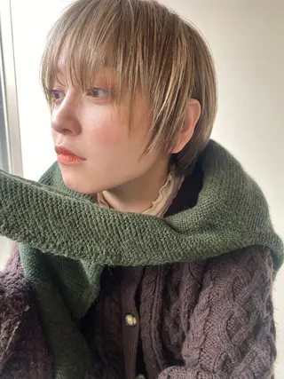 ショート カラー レイヤー／似合わせ TAKUYAのヘアスタイル