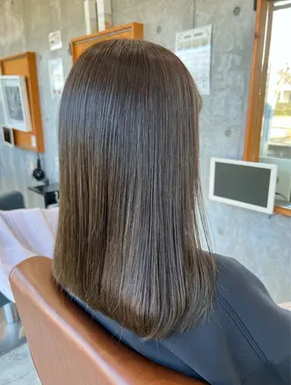 セミロング 美容室JUKE所属・Hiro （ヒロ）のヘアスタイル