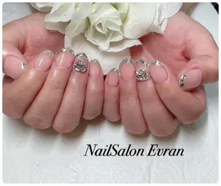 ネイル Nail salon Evranのネイルデザイン