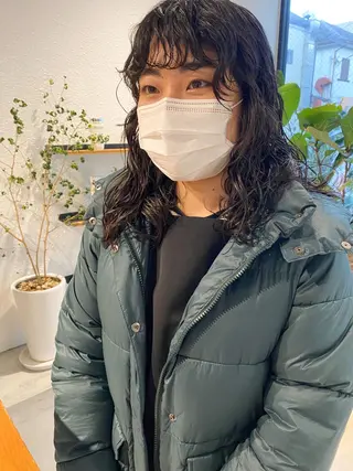 セミロング カラー パーマ ヘアアレンジ メンズ キッズ ネイル マツエク・マツパ アイブロウ パーマスタイル🔅 sayacaのヘアスタイル