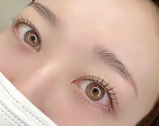 マツエク・マツパ 眉毛とまつげ専門店LEPIAおもろまち店所属・伊波 詩織のマツエク・マツパデザイン