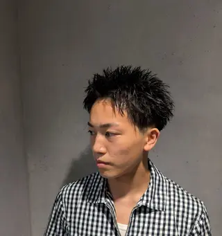 メンズ SALOWIN梅田茶屋町North店所属・岡田/メンズ特化/パ ーマ&ショートのプロのヘアスタイル