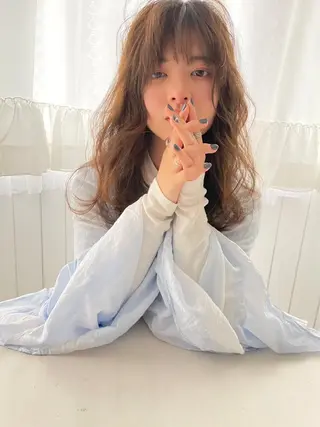 カラー 清 亜由佳のヘアスタイル