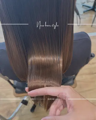 セミロング 平井 麗奈のヘアスタイル