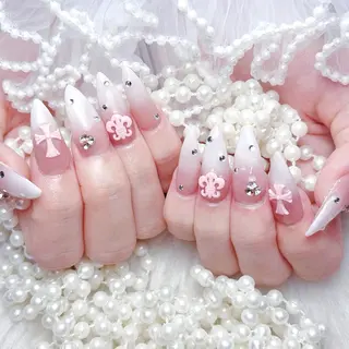 ネイル 🎀Seina 🧚🏻‍♀️のネイルデザイン