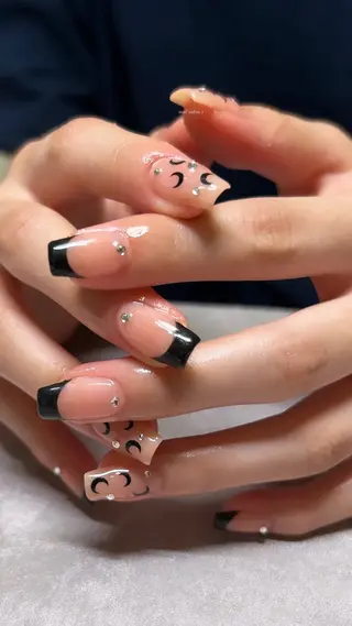 ネイル 関山 志乃のネイルデザイン