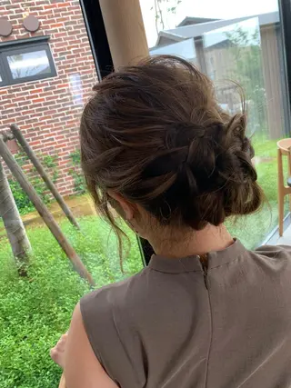 ヘアアレンジ 松井 恵太のヘアスタイル