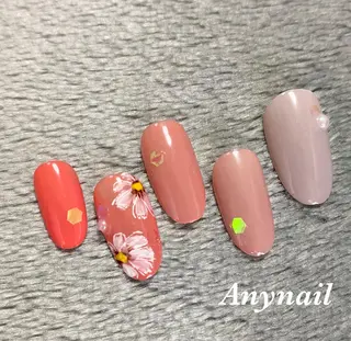 ネイル 岩澤 恵子のネイルデザイン