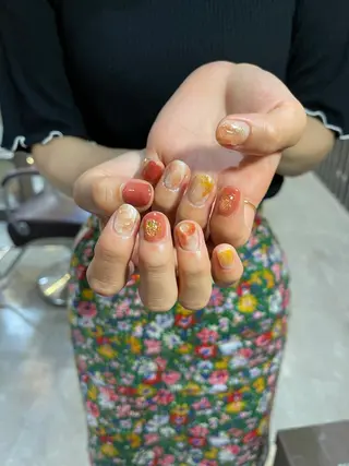 ネイル モモ 🍑のマツエク・マツパデザイン