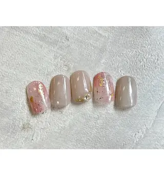 ネイル GLAD nail所属・銀座ニュアンスネイル Ichikawaのネイルデザイン