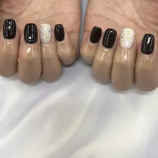 ネイル Nail salon Honey Beeのネイルデザイン
