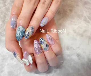 ネイル ネイルリボン 受付スタッフのネイルデザイン