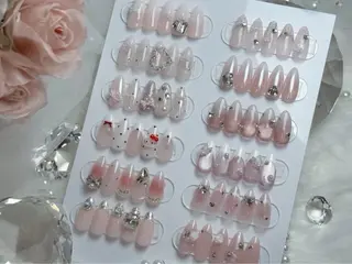 ネイル 𝐚 𝐤 𝐢のネイルデザイン