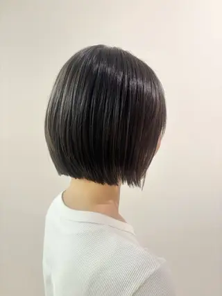 ミディアム 古川 琴美のヘアスタイル