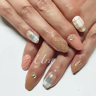 ネイル UrakoNail 《nail》のネイルデザイン