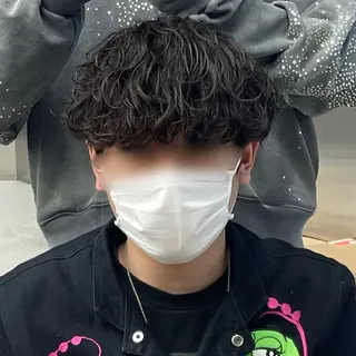 ショート パーマ メンズ 石井 光星のヘアスタイル