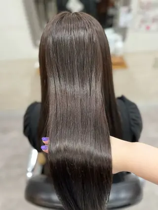 カラー 艶髪🥣透明感カラー 🫧前田奈津実のヘアスタイル