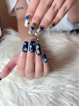 ネイル シェヌネイル JURAのネイルデザイン