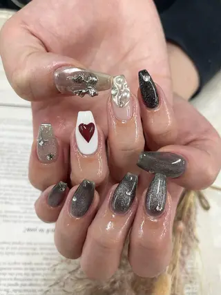 ネイル Basic町田本店 Suzunaのネイルデザイン