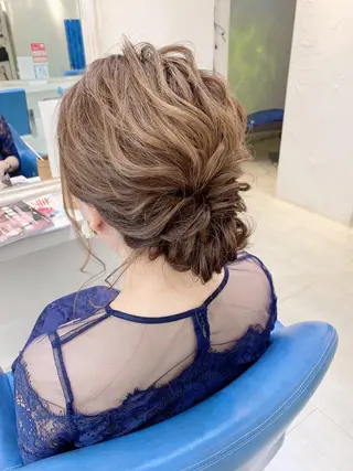 セミロング ヘアアレンジ uros.所属・中目黒✂︎店長✂︎ TOMOHIROのヘアスタイル