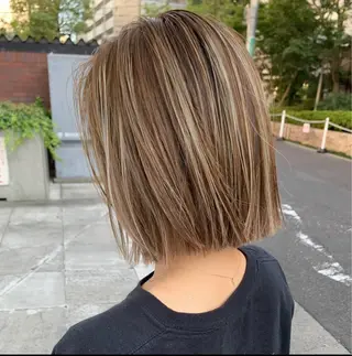 カラー 藤本 麗未のヘアスタイル