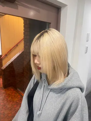 カラー Seleneコウキ ブリーチ/ハイトーンのヘアスタイル