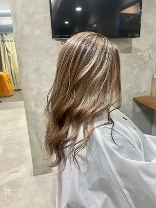 ロング カラー ヘアアレンジ 松井那津子 /ハイライトブリーチのヘアスタイル