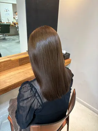 セミロング はるか/ 透明感カラーのヘアスタイル