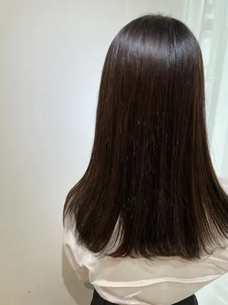 セミロング カラー eins.hair所属・過去一の柔髪ヘア 🌿einshairのヘアスタイル