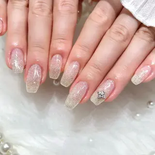 ネイル ビューティーサロンFeliz 浜松町店所属・Feliz Saitoのマツエク・マツパデザイン