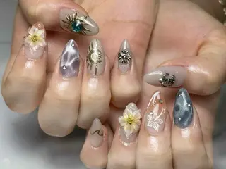 ネイル 💕鈴木ユリ パラジェル/オフ無料のネイルデザイン