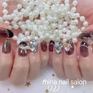 ネイル 🎀まゆ 🪽🐾のネイルデザイン