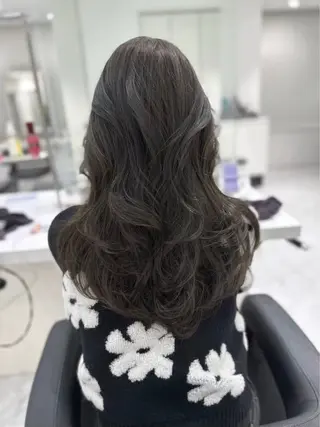 ロング カラー EMIL/上野駅近 /ブリーチ縮毛矯正のヘアスタイル