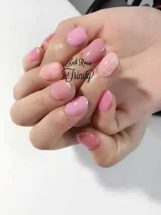 ネイル Trinity staffのネイルデザイン