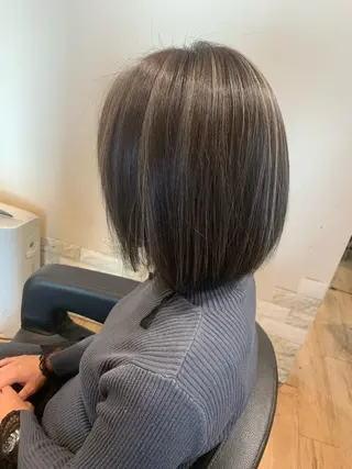 ショート カラー 大久保 隆蔵のヘアスタイル